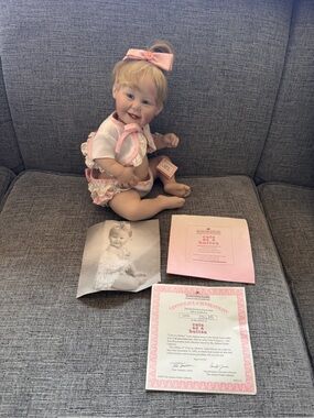 Cute As A Button, Ashton Drake porcelain doll, picture Perfect babies